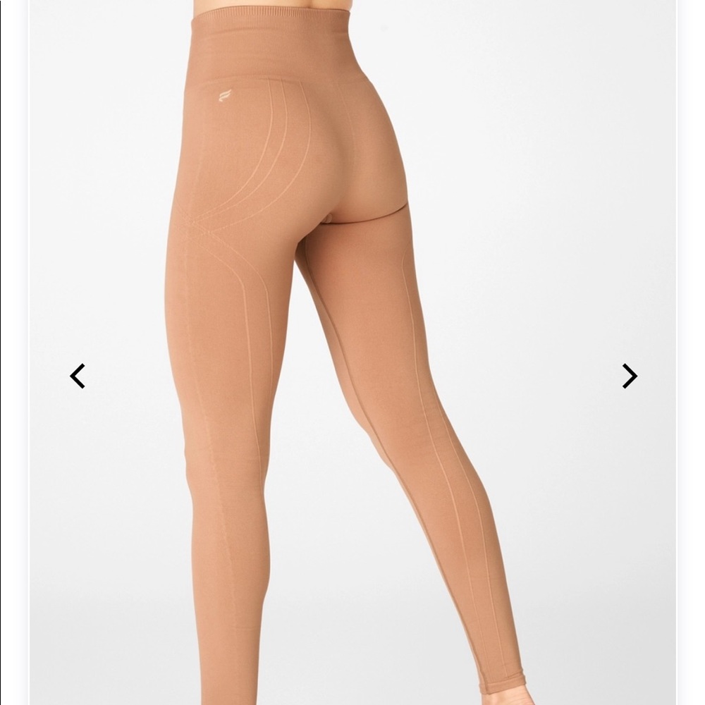 🔅SOLD🔅High-Waisted Fabletics Legging